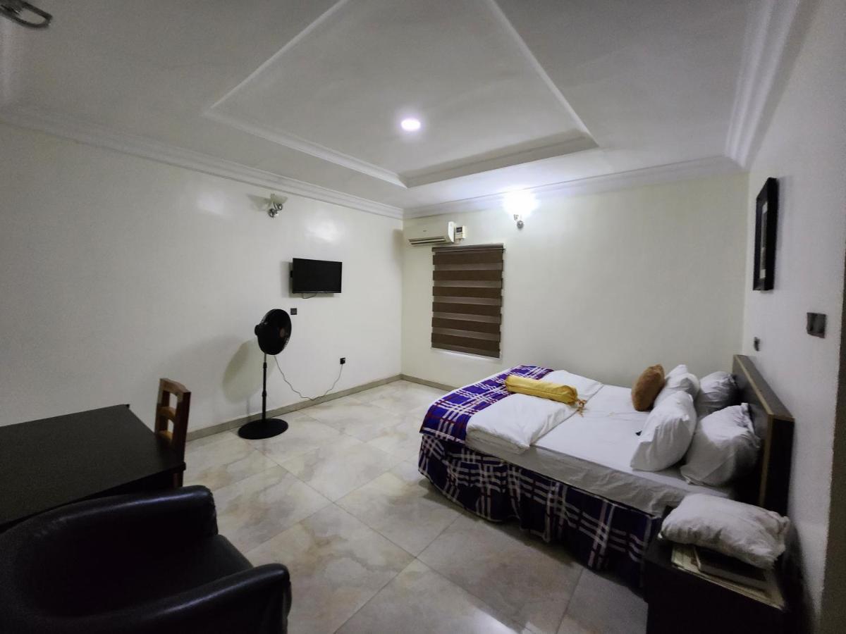 Nue-Crest Hotels&Suites Enugu Extérieur photo