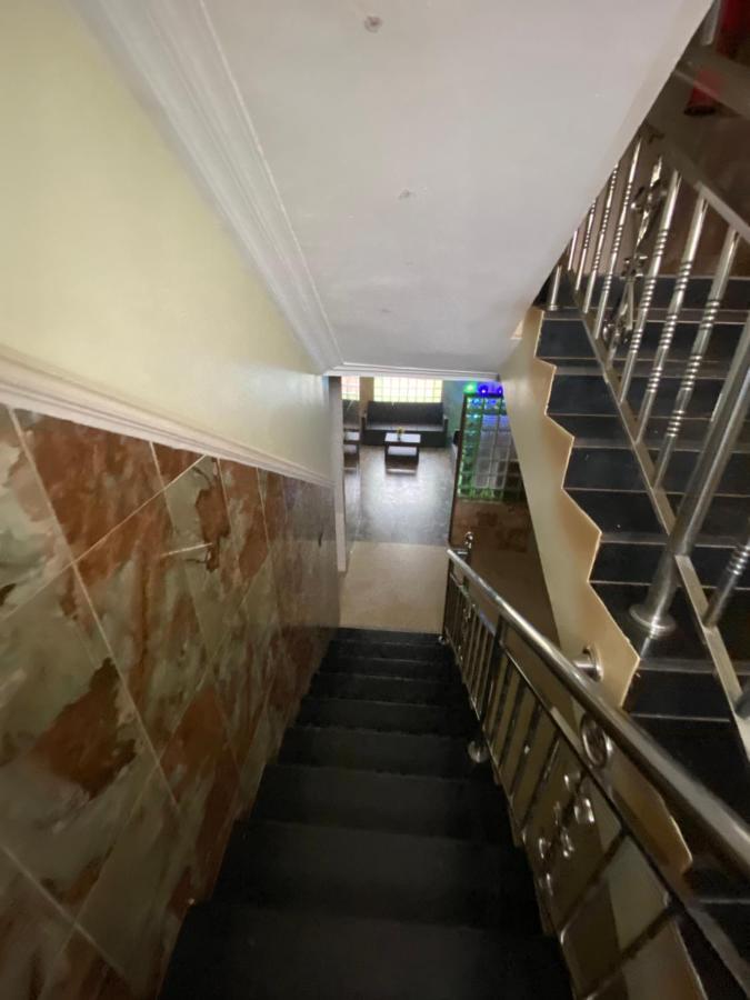 Nue-Crest Hotels&Suites Enugu Extérieur photo