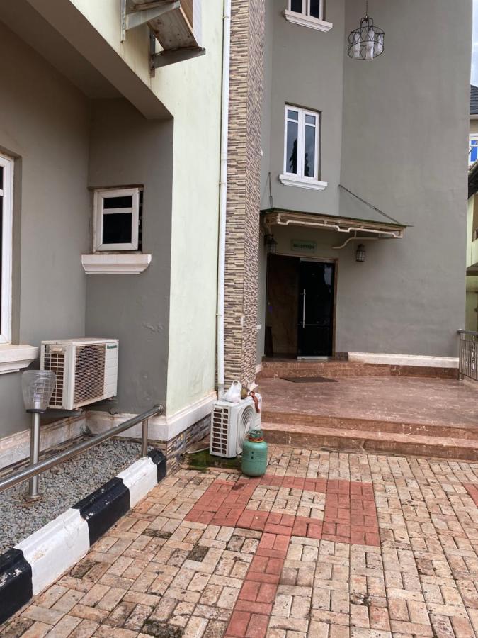 Nue-Crest Hotels&Suites Enugu Extérieur photo
